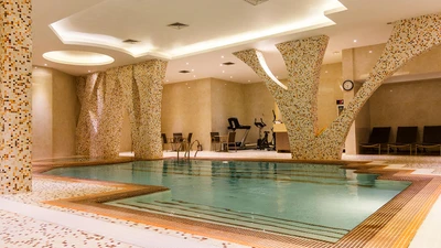 Royal Hotel