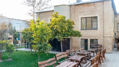 Iranian Garden Guesthouse