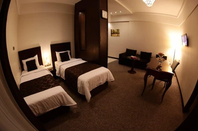 Javaher Shargh Hotel