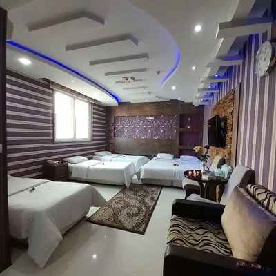 Gol Gandom Hotel