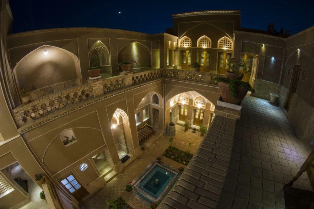 Sarva Hotel