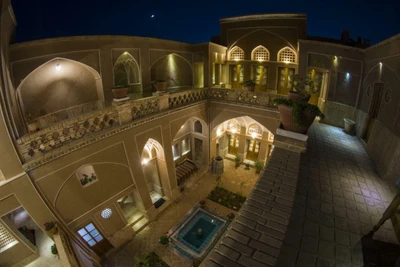 Sarva Hotel