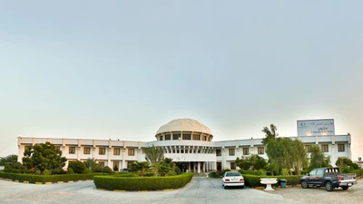 Laleh Hotel