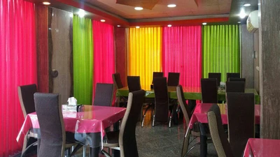 Asmari Hotel