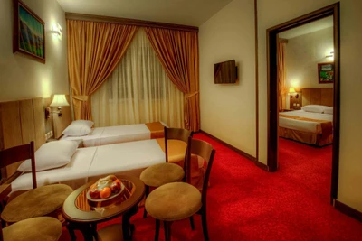 Kiana Hotel