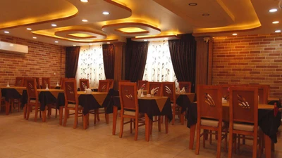 Nasir Al Molk Hotel