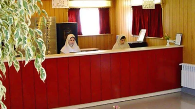 Parseh Hotel