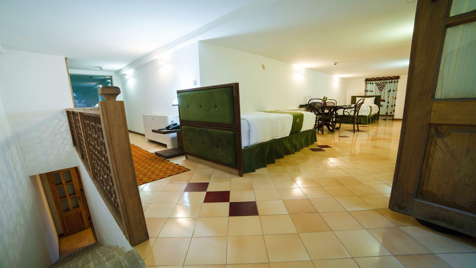 Keryas Hotel