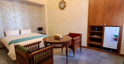 Sadiq Traditional Hotel