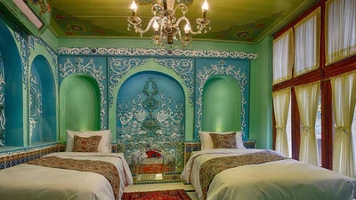 Darvash Traditional Hotel