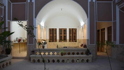 Khansalar Hotel