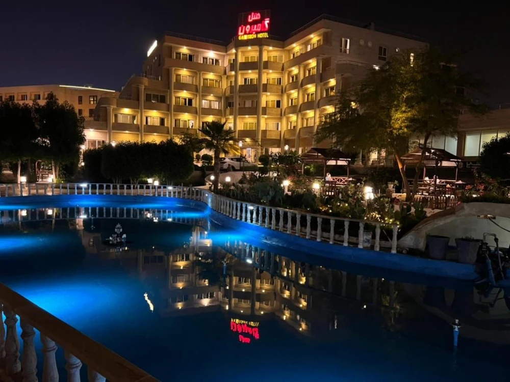 Gambron Hotel