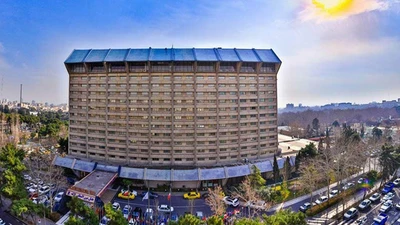 Laleh Hotel