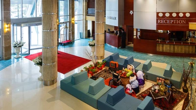 Parsian Kowsar Hotel
