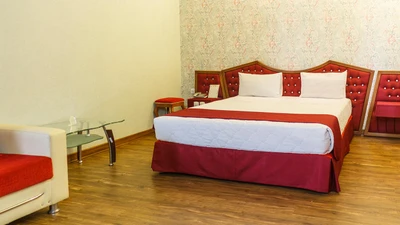 Park Saadi Hotel