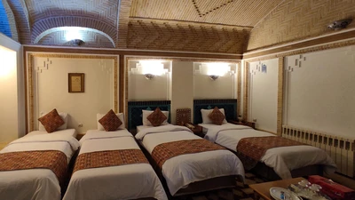 Moshir al-Mamalek Garden Hotel