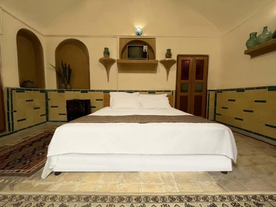 Khesht Abad Hotel