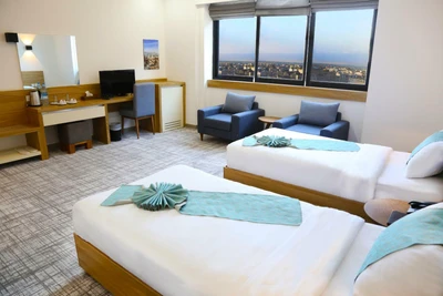 Novin Plus Hotel