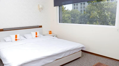 Vernus Hotel