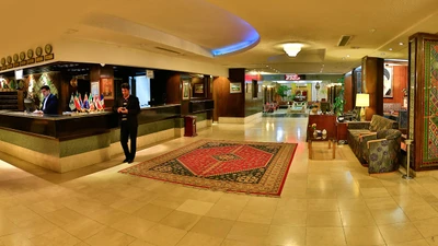 Laleh Hotel
