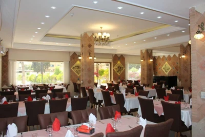 Park Saadi  Hotel