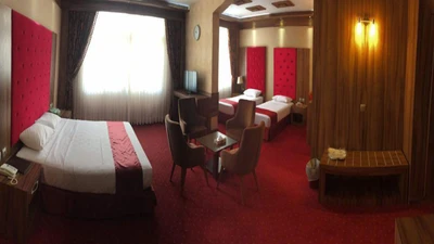 Khorshid Taban Hotel