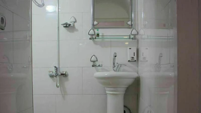 Khesht Abad Hotel