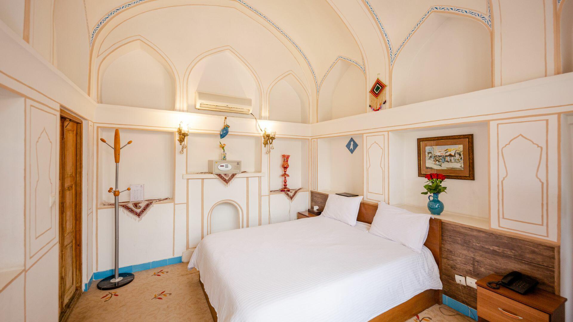 Isfahan Traditional Hotel