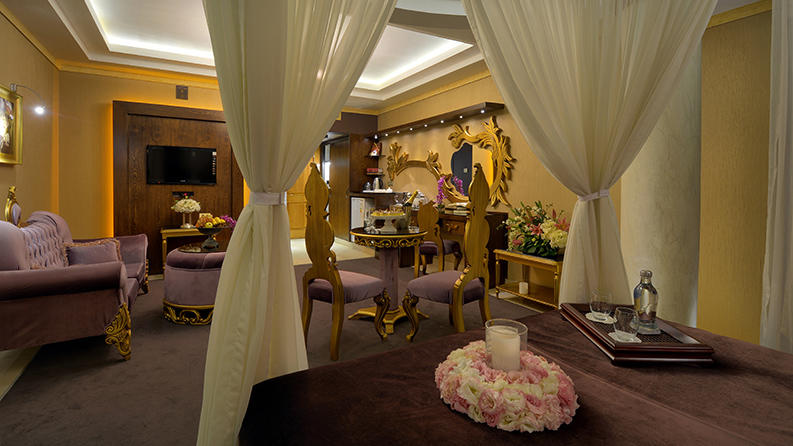 Ghasr International Hotel