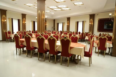 Niyayesh Hotel