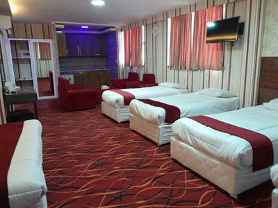 Pouya Hotel