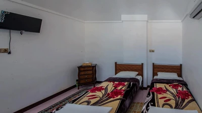 Amirza traditional hotel & hostel