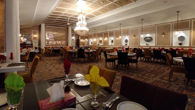 Moshir al-Mamalek Garden Hotel