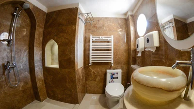 Sarva Hotel
