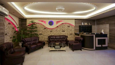 Qobad Hotel