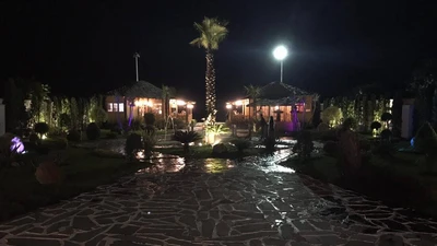 Barooj Hotel