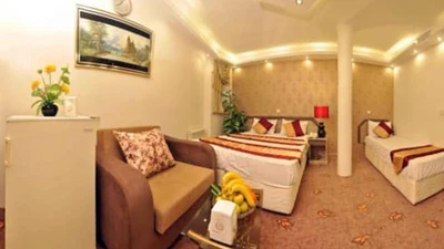Khorshid Hotel