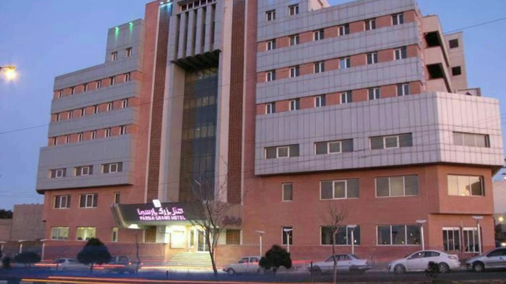 Parsia Grand Hotel