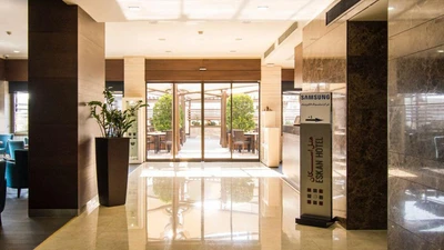 Eskan Alvand Hotel