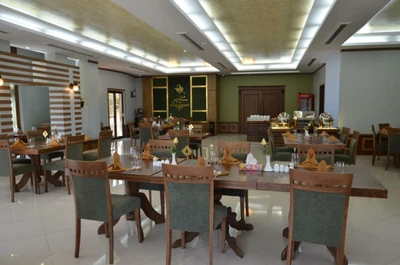 Sepehr Hotel
