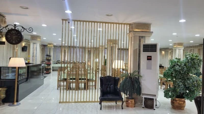 Sepid Hotel