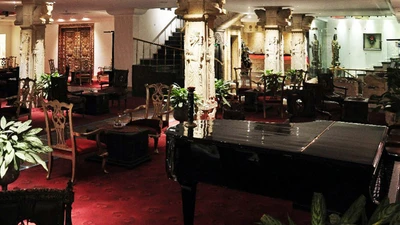 Taj Mahal Hotel