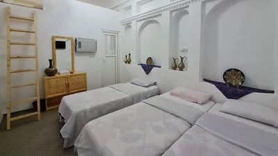 Afzal Traditional House