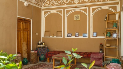 Naranjestan Hotel