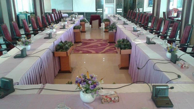 Parsian Hotel