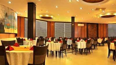 Aramesh Hotel