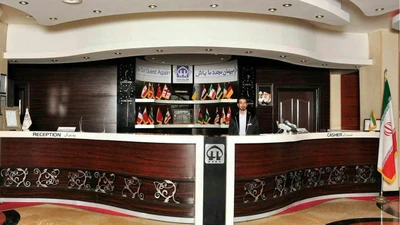 Parsia Grand Hotel