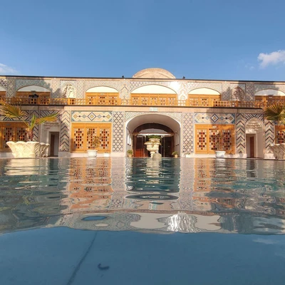 Vakil (Karvanica) Hotel