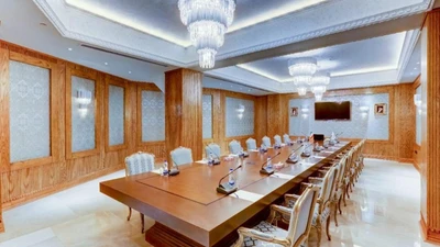 Arghavan Hotel