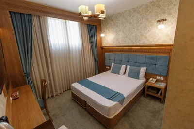 Liana Hotel